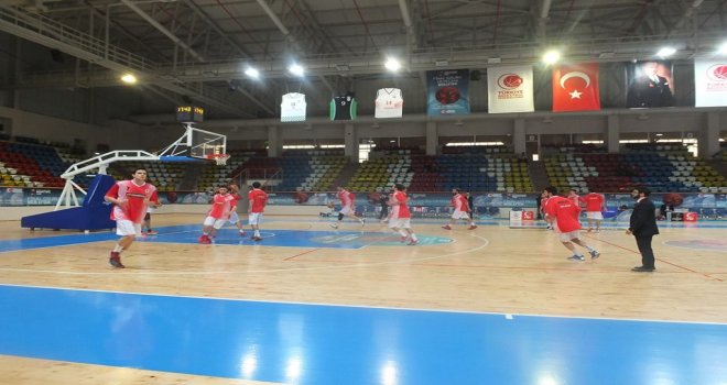 Karesi Spor TB2L'ye yükseldi