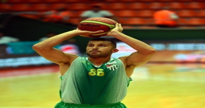 Karesi Spor'dan Bornova Belediyespor'a