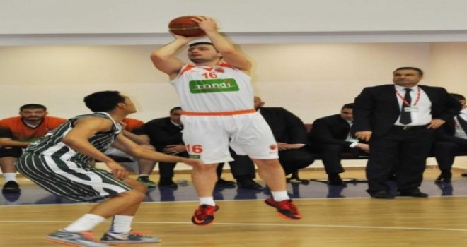 Karesi'den Final Spor'a 