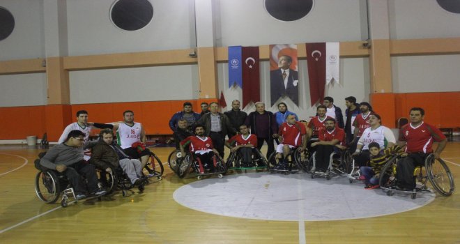 Karşıyaka Engelliler namağlup liderliğini sürdürüyor