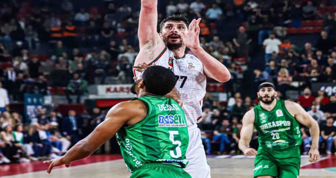 Karşıyaka nefes aldı...