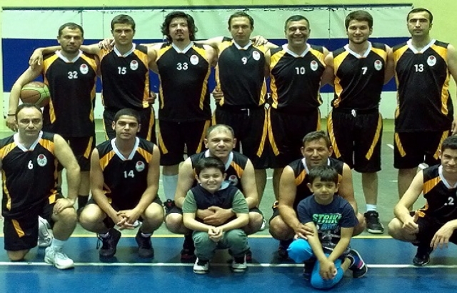 KARŞIYAKA STARLARI İZMİR ÜÇÜNCÜSÜ OLDU