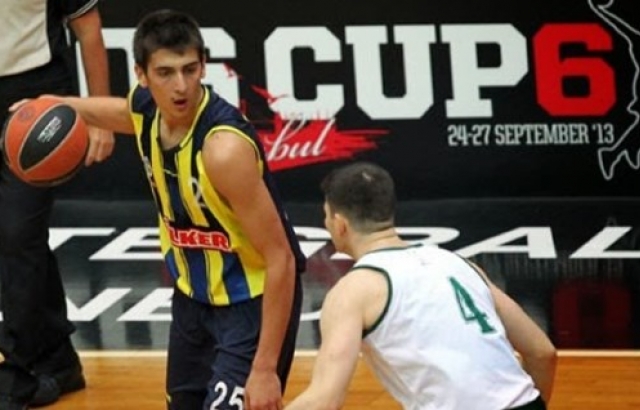 Kenan Sipahi antrenmanlara başladı