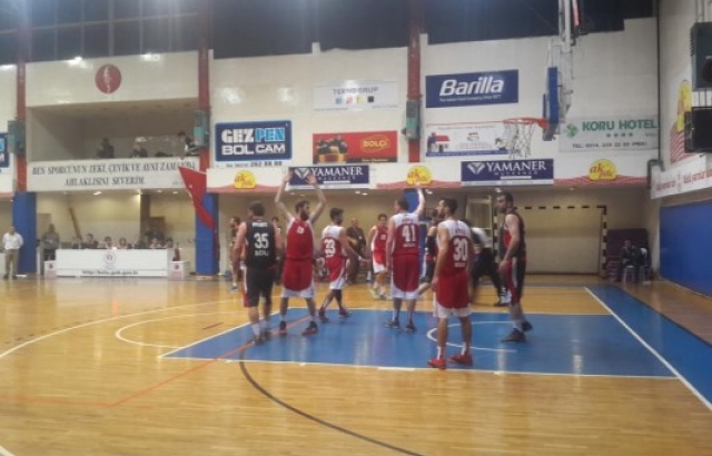 Kepez Belediye çeyrek finalde