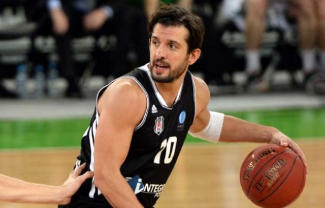 Kerem Tunçeri 1,5 ay yok...