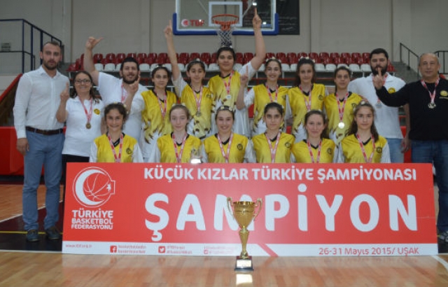 Küçük Kızlar'da Çankaya Üniversitesi şampiyon...