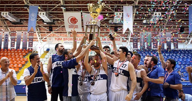 Kurumların şampiyonu Ekol Lojistik 