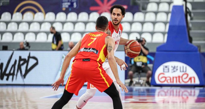 Larkin İstanbul'a dönüyor