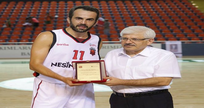 Mamak Belediye Ankara DSİ'yi farklı geçen Eskişehir Basket 2. oldu