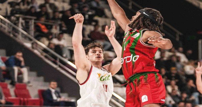 Manisa Basket, Karşıyaka'ya izin vermedi