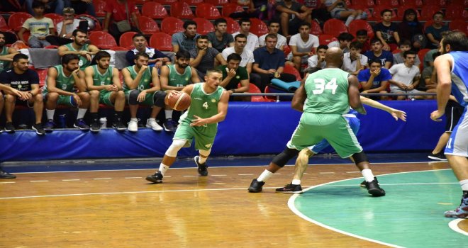 Manisa Büyükşehir Belediyespor zorlanmadı