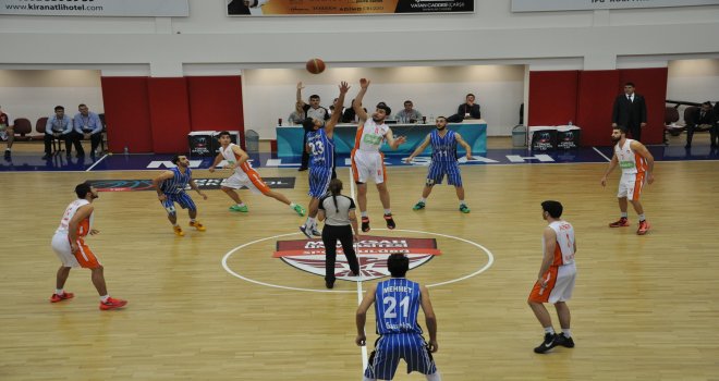 Melikşah Üniversitesi Gelişim evinde Gaziantep Büyükşehir'e kaybetti