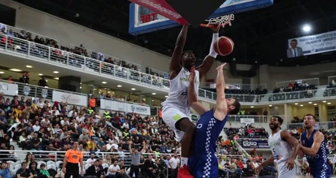 Merkezefendi Belediyesi Basket ilk galibiyetini aldı