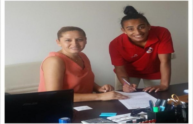 Mersin Büyükşehir, Çisem ile yeniledi