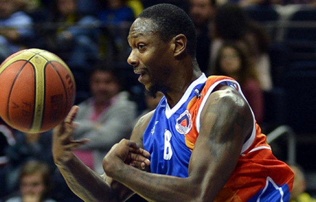 Mersin Büyükşehir geçen sezonki yabancısını aldı