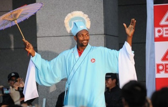 Metta World Peace Cantu'da