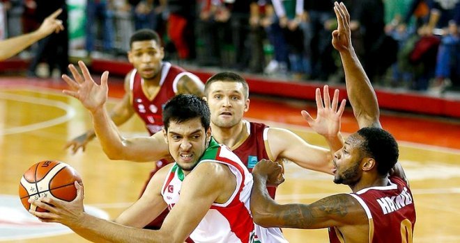 Mirsad Türkcan, Egemen'i Sırbistan'a yolladı...