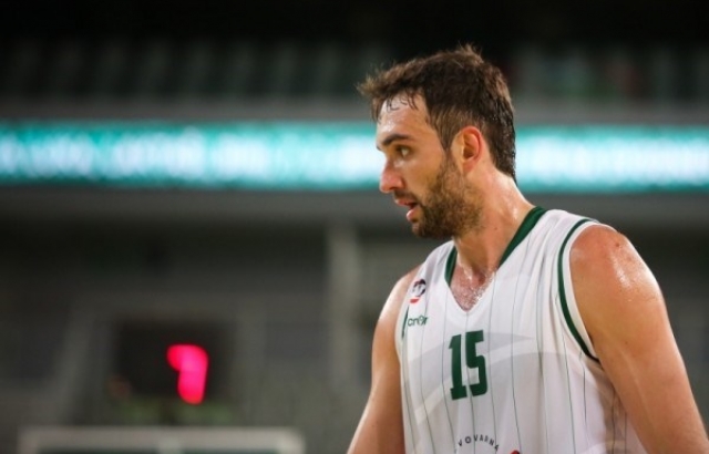 Mirza Begic Anadolu Efes yolunda
