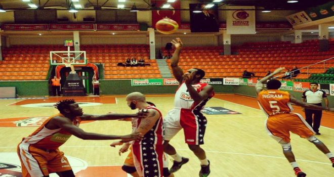 Mondi Melikşah Üniversitesi'nden Bandırma Kırmızı'ya 31 fark