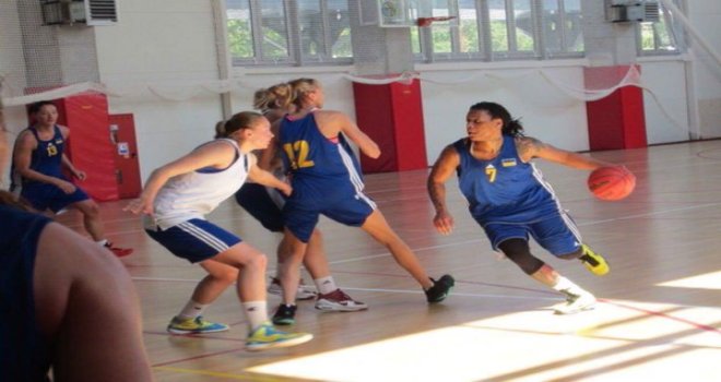 Moss Ukrayna vatandaşı oldu