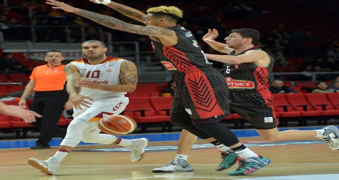 Muratbey Uşak lider Neptunas'a konuk oluyor