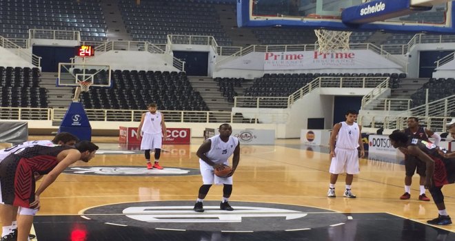 Muratbey Uşak, PAOK'a farklı mağlup