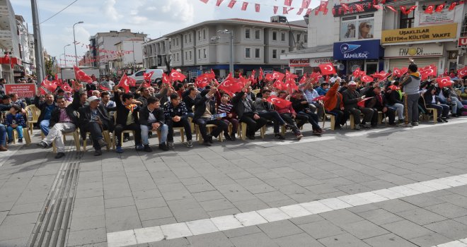 Muratbey Uşak Sportif, galibiyeti taraftara armağan etti