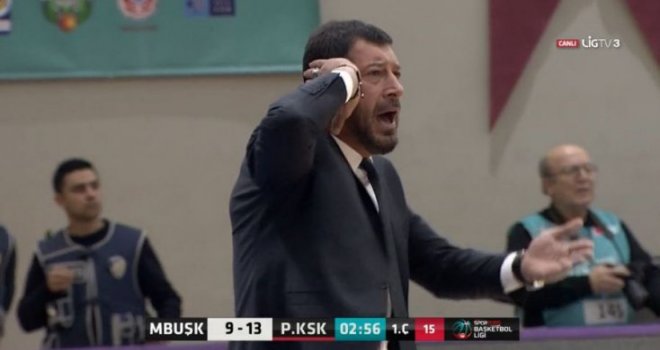 Muratbey Uşak Sportif-Pınar Karşıyaka maçında olay çıktı