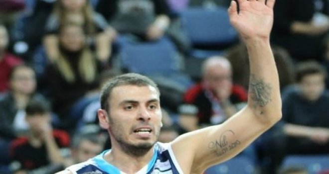 Muratbey Uşak'tan Bahçeşehir Koleji'ne