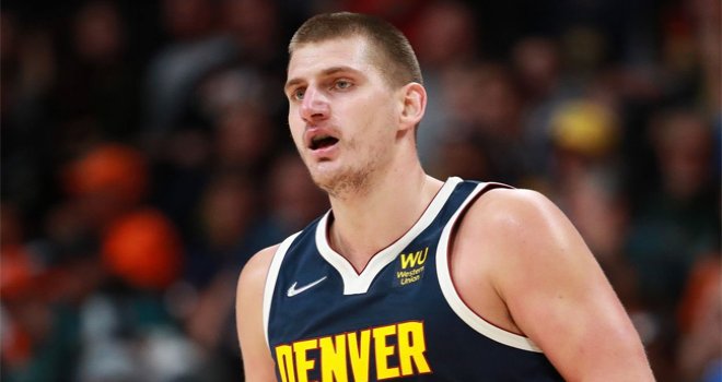 NBA'de MVP değişmedi