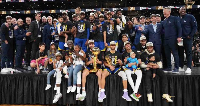 NBA'de şampiyon Golden State Warriors