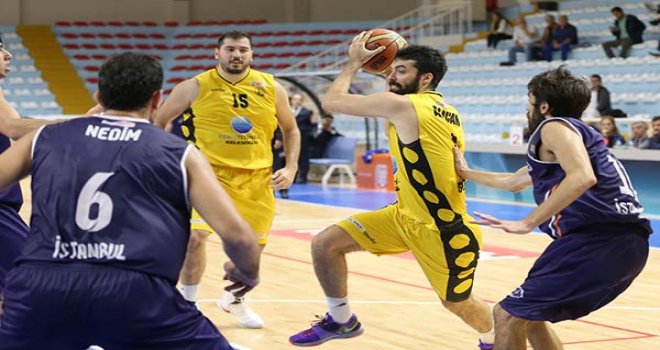 Nefes kesen maç İstanbulspor Beylikdüzü'nün