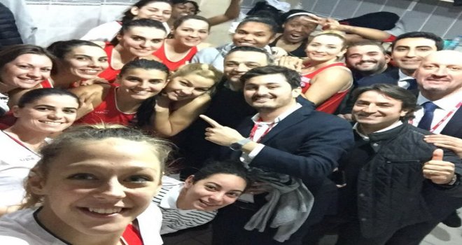 Nefes kesen maçın galibi Yakın Doğu Üniversitesi