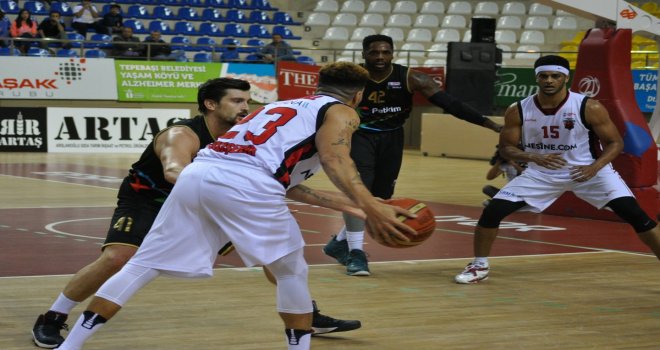 Nesine.com Eskişehir Basket, Petkim'e fark attı