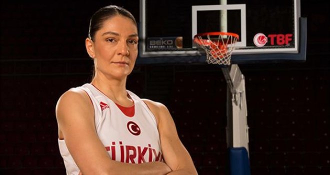 Nevriye Yılmaz'dan duygusal veda...