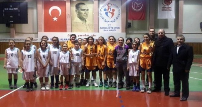 Nevşehir'de Yıldız Kızlar Basketbol maçları tamamlandı