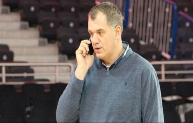 Nihat Mala: ''Taraftarımızla bütünleşmeliyiz''