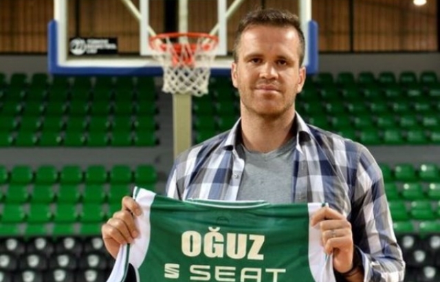 Oğuz Savaş: Kariyerime Fenerbahçe'de devam etmek isterdim