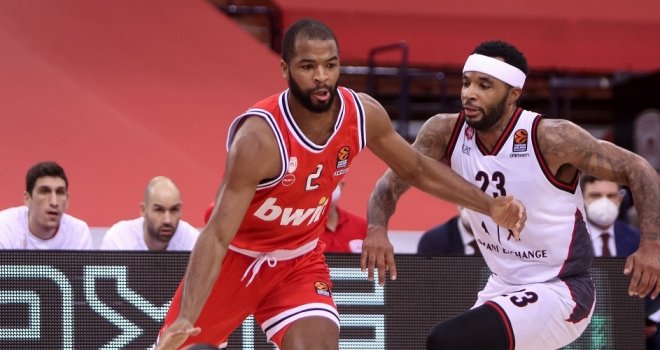 Olympiacos'tan Türk Telekom'a