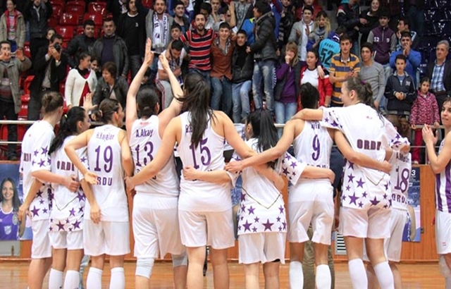 Orduspor'da galibiyet sevinci...