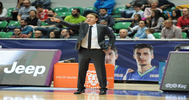 Orhun Ene: Benim oyuncularıma güvendiğim kadar onlar kendilerine güvenmiyorlar