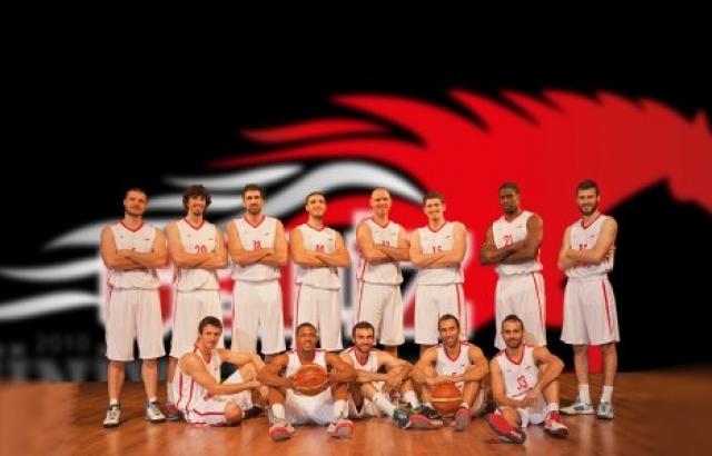 Orkide Gediz Üniversitesi evinde Pertevniyal'e izin vermedi