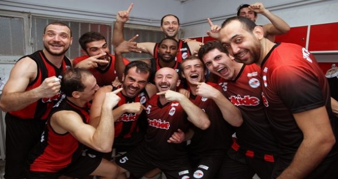 Orkide Gediz Üniversitesi'nde yüzler gülüyor