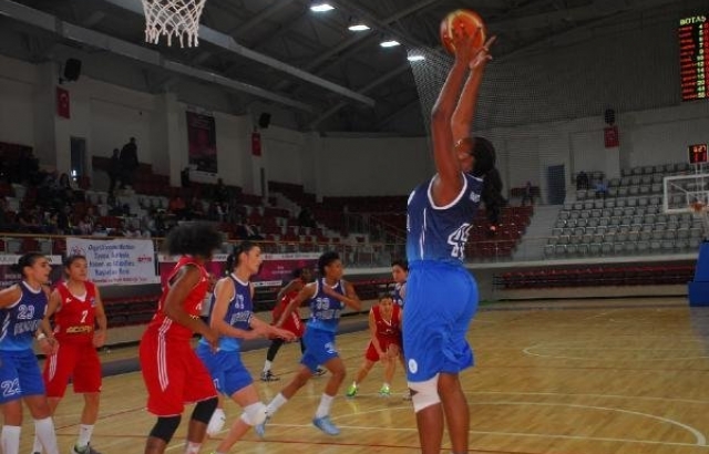 Orman Gençlik, Adana Botaş'ı devirdi