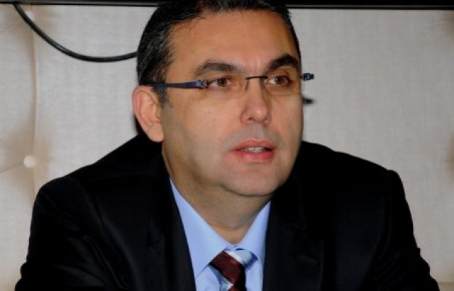 Osmaniye Gençlik'te başkan Murat Teke