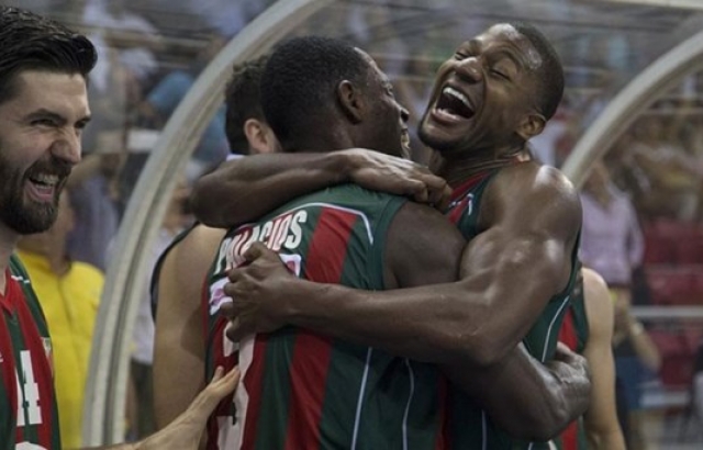 Palacios ve Strawberry'den şampiyonluk yorumu