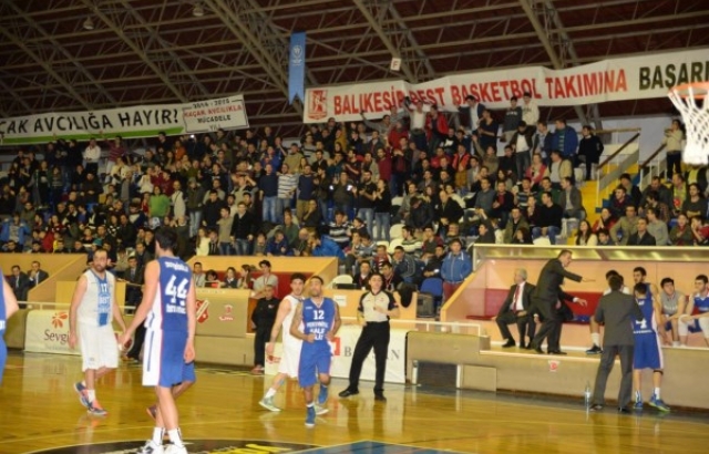 Pertevniyal Best'i çok zorladı