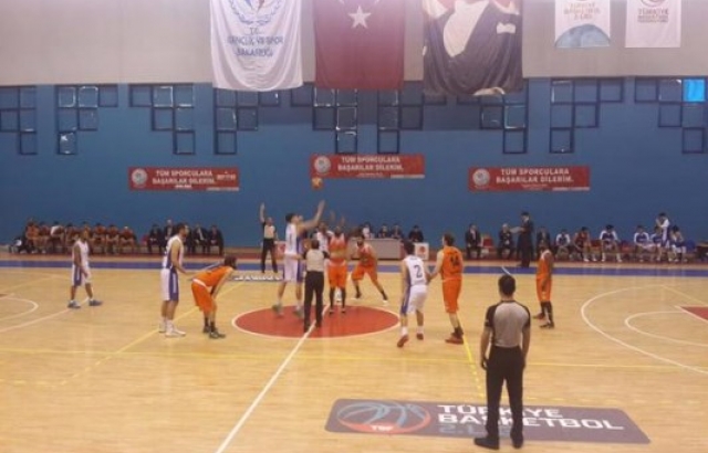 Pertevniyal, Mondi Melikşah Üniversitesi'ni devirdi