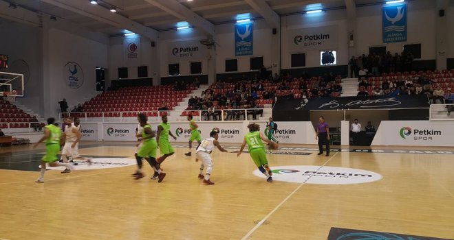 Petkim Spor, Muğla Ormanspor'ı eli boş yolladı