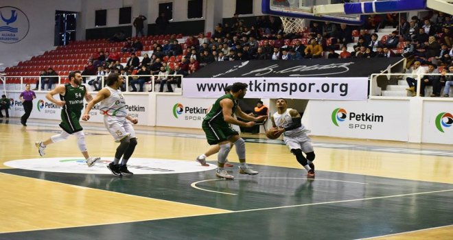 Petkim Spor, Sakarya Büyükşehir'i devirdi